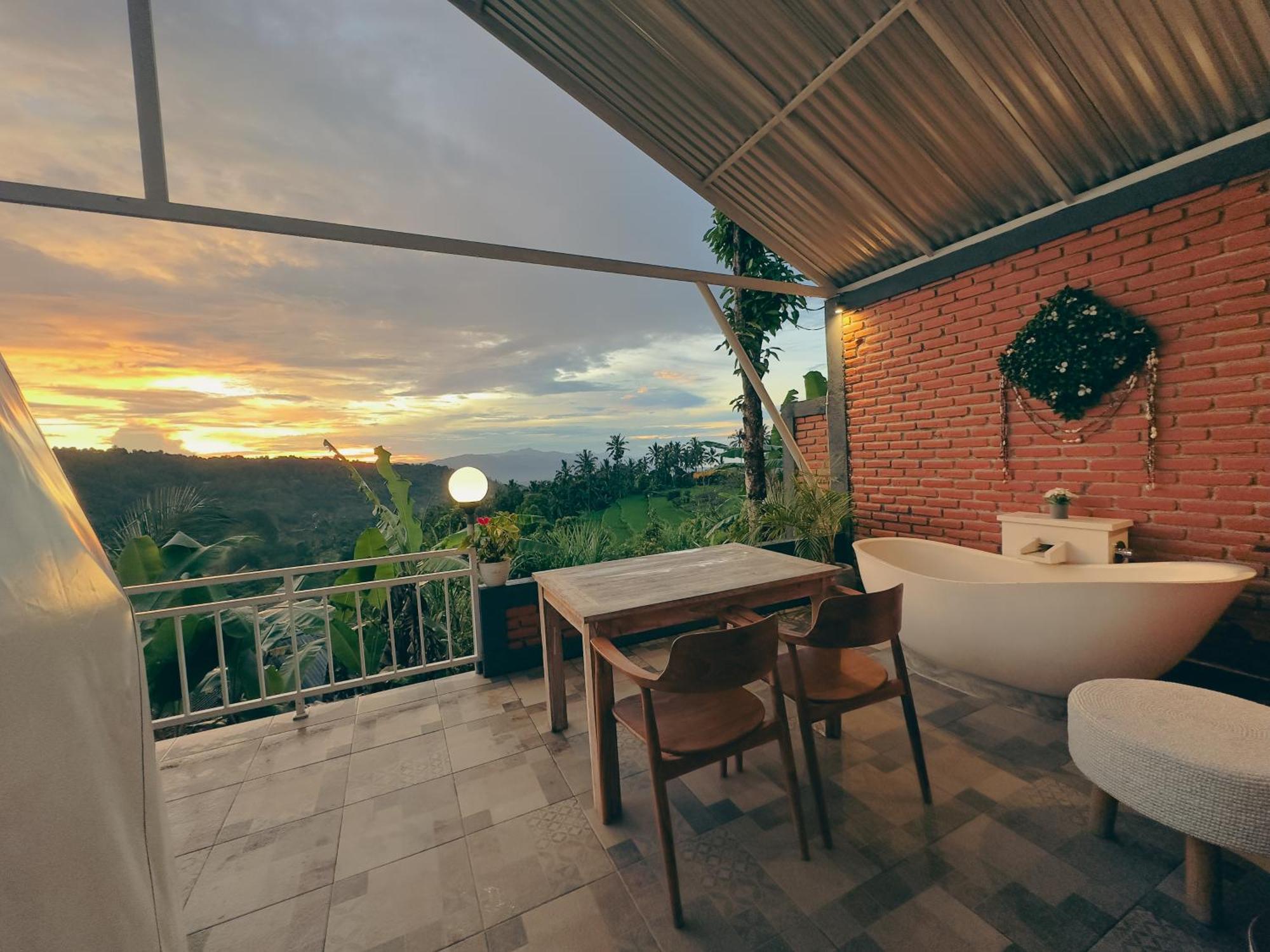 Hotel Moondock Luxury Camp Munduk Esterno foto