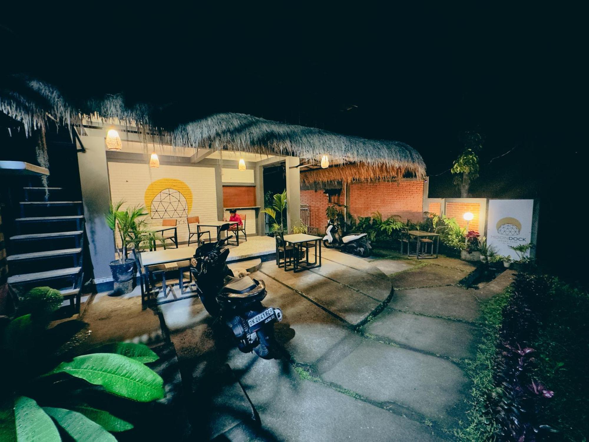 Hotel Moondock Luxury Camp Munduk Esterno foto