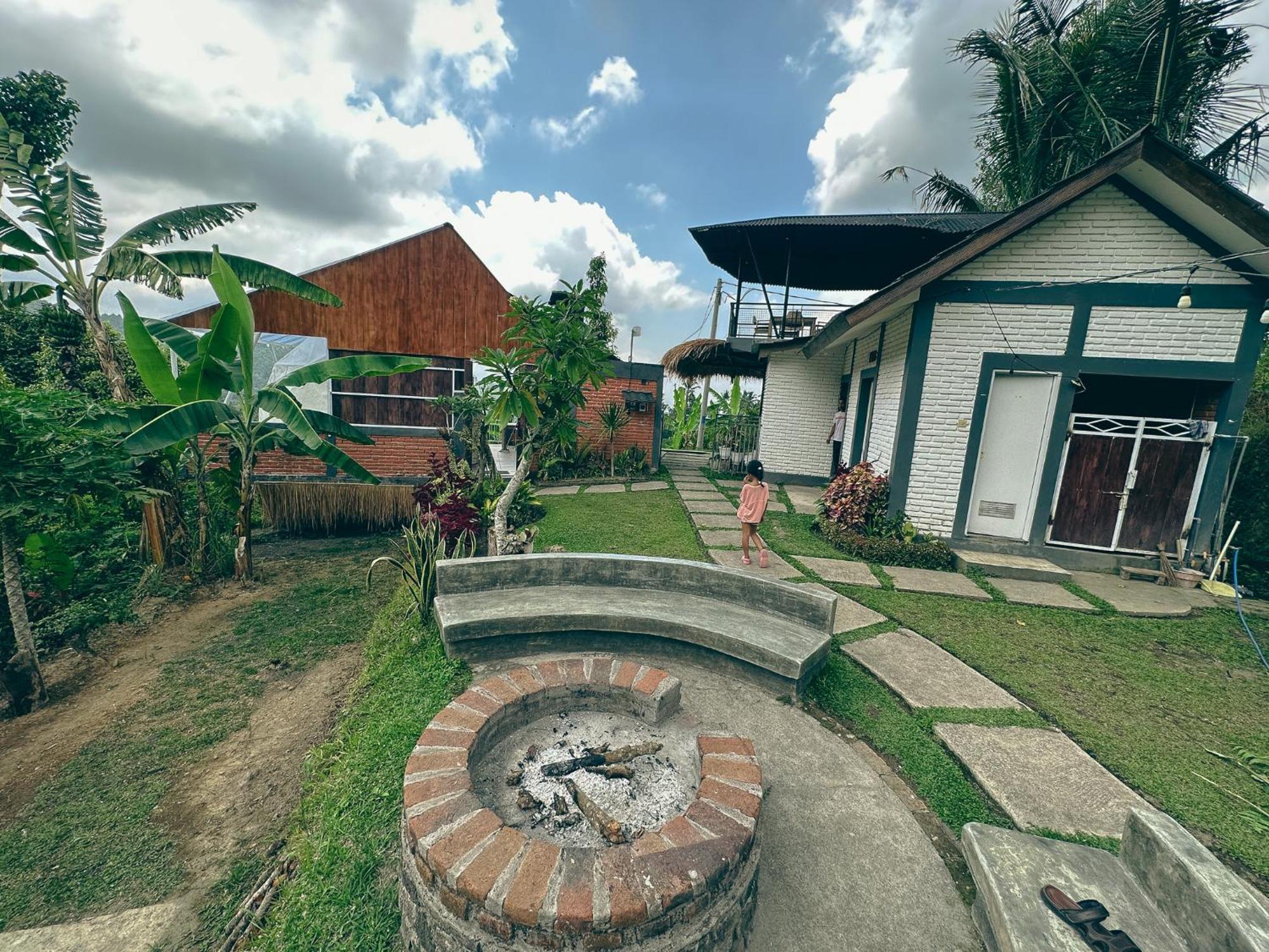 Hotel Moondock Luxury Camp Munduk Esterno foto